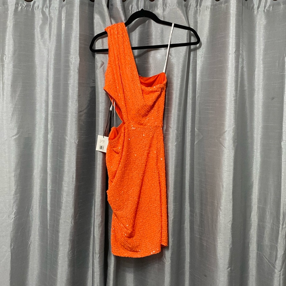 SHO NWT size 8